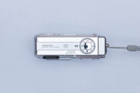 Samsung Digimax 530 Compact Y2K Digital Camera