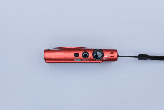 Canon IXUS 125 HS Compact Digital Camera Red