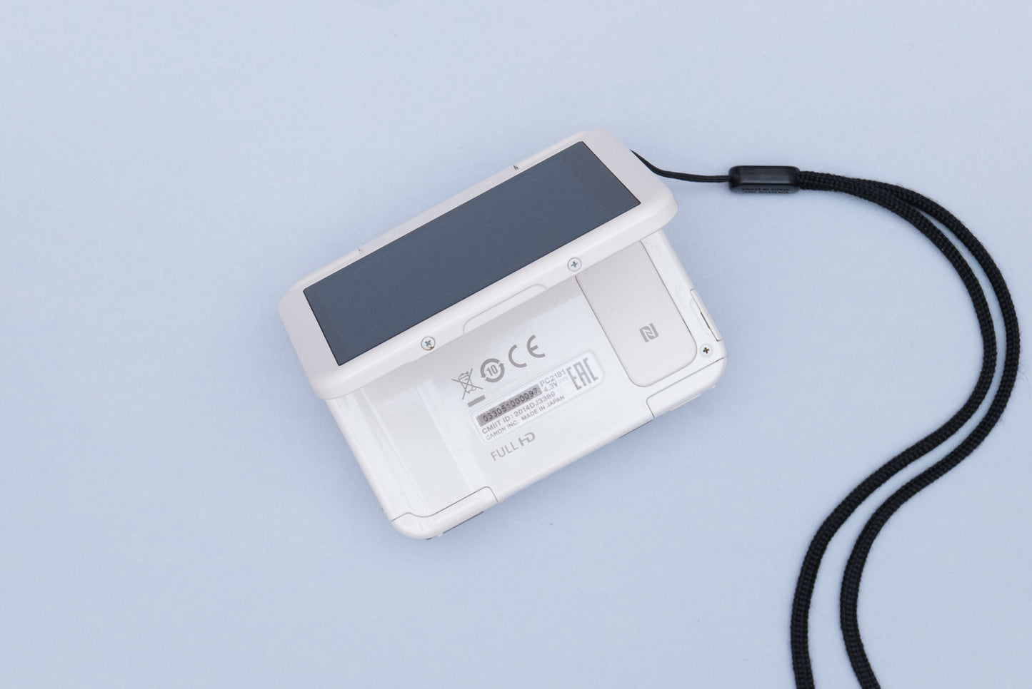 Canon PowerShot N2 Compact Digital Camera