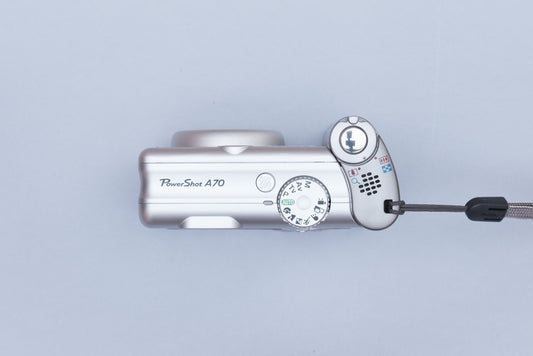 Canon PowerShot A70 Compact Y2K Digital Camera