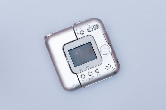 Nikon Coolpix SQ Compact Y2K Digital Camera