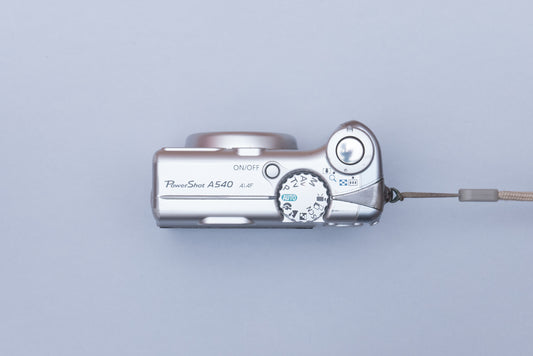 Canon PowerShot A540 Compact Y2K Digital Camera