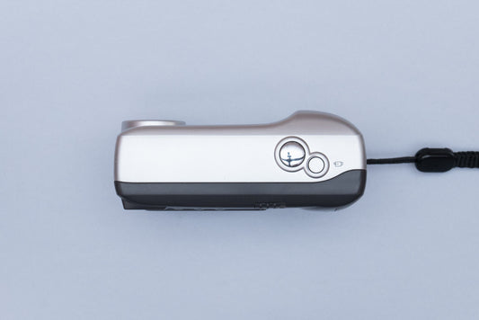 HP Photosmart 120 Compact Y2K CCD Digital Camera