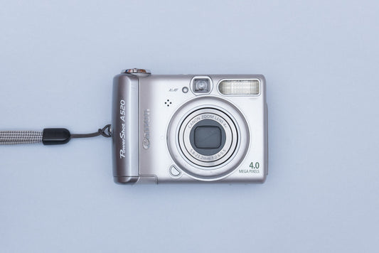 Canon PowerShot A520 Compact Y2K Digital Camera