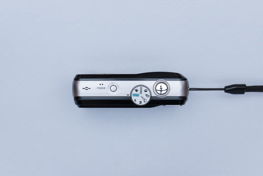 Samsung S760 Compact Y2K CCD Digital Camera