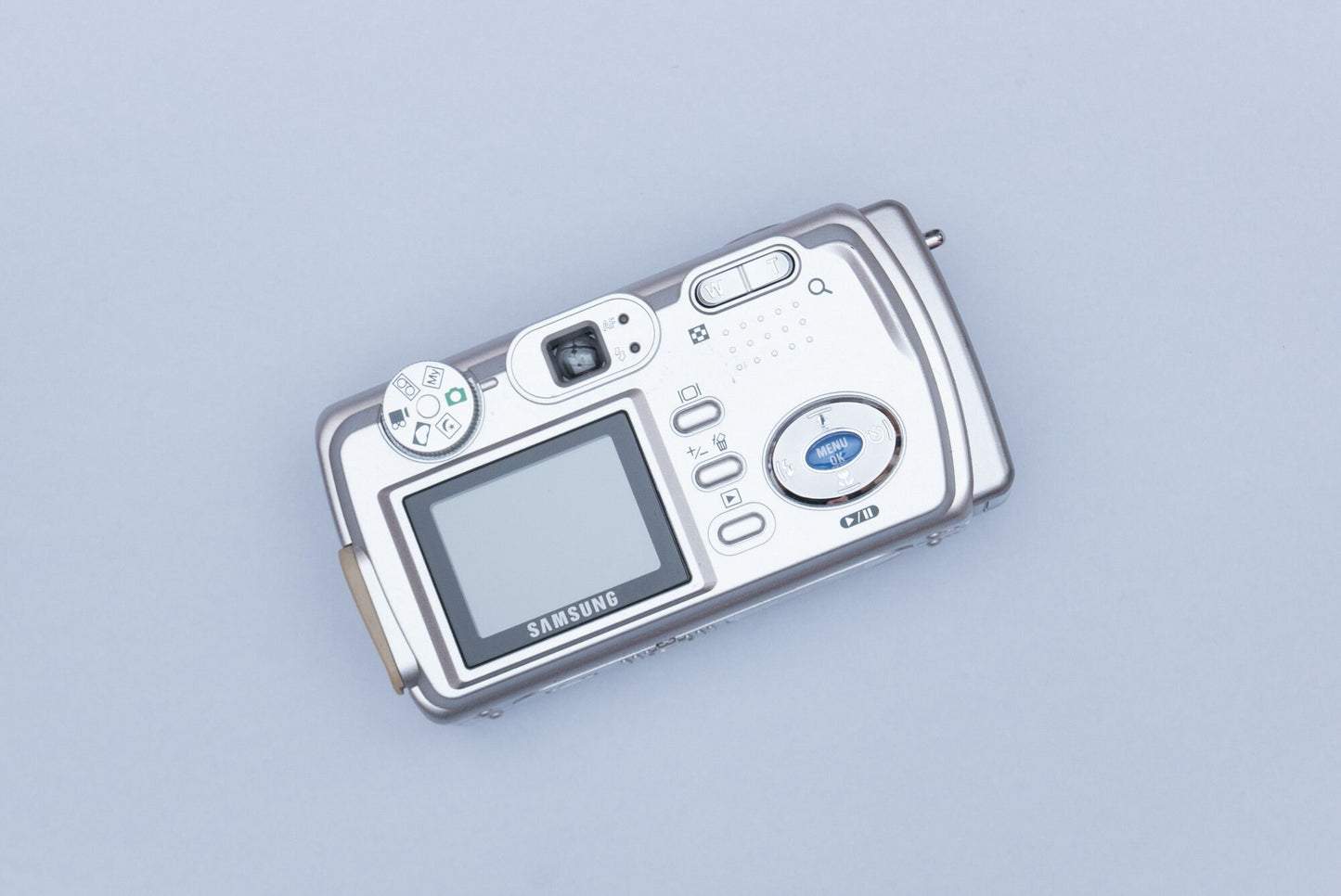 Samsung Digimax 250 Compact Y2K CCD Digital Camera 2000s Digicam