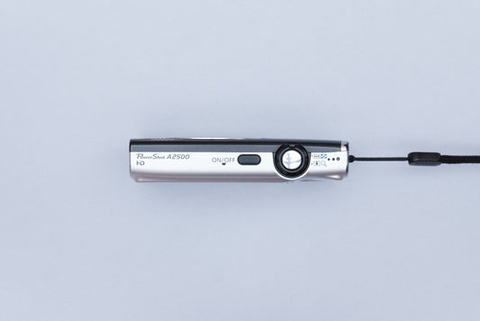 Canon PowerShot A2500 Compact Digital Camera