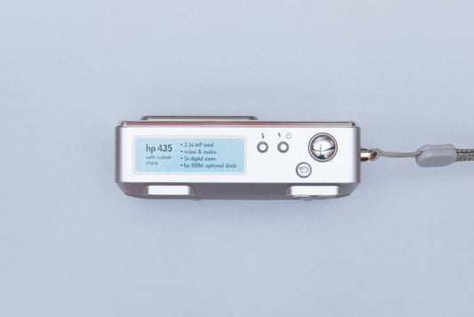 HP Photosmart 435 Compact Y2K Digital Camera