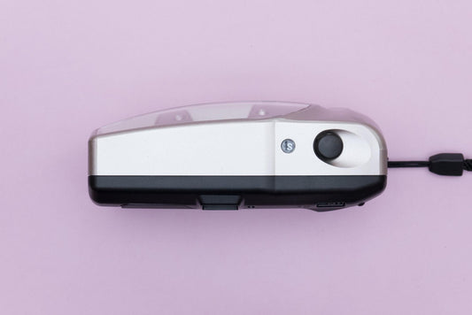 Minolta F15 BF Compact 35mm Point and Shoot Film Camera