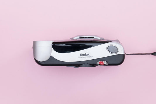 Kodak Easy Load 35 KE25 Compact Point and Shoot Film Camera