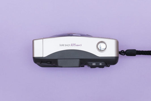 Canon Sure Shot 105 Zoom S Compact Point and Shoot 35mm Film Camera