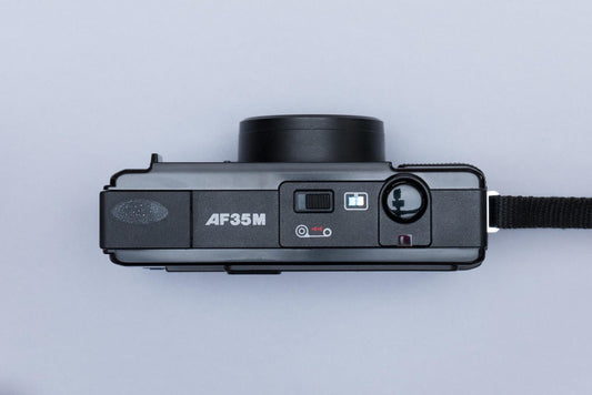 Canon AF35M 35mm Compact Point and Shoot Film Camera