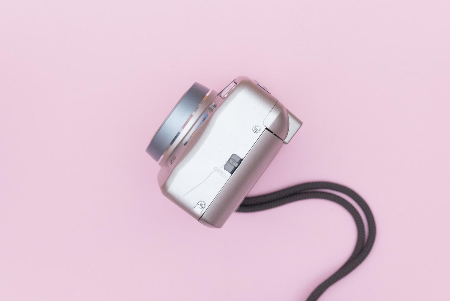 Minolta Riva Zoom 140 Compact 35mm Point and Shoot Film Camera