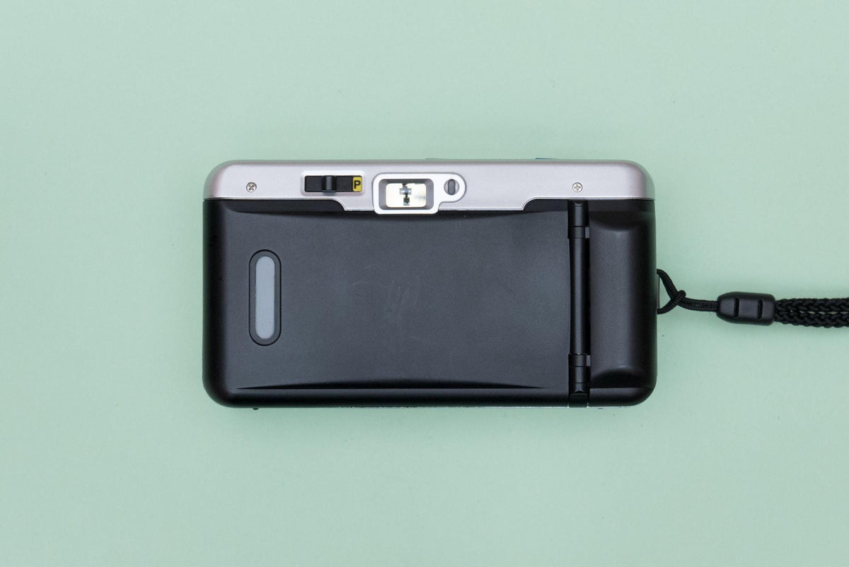 Minox CD 29 Compact 35mm Point and Shoot Film Camera