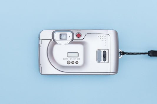 Samsung Fino Zoom 105 SE Compact 35mm Point and Shoot Film Camera