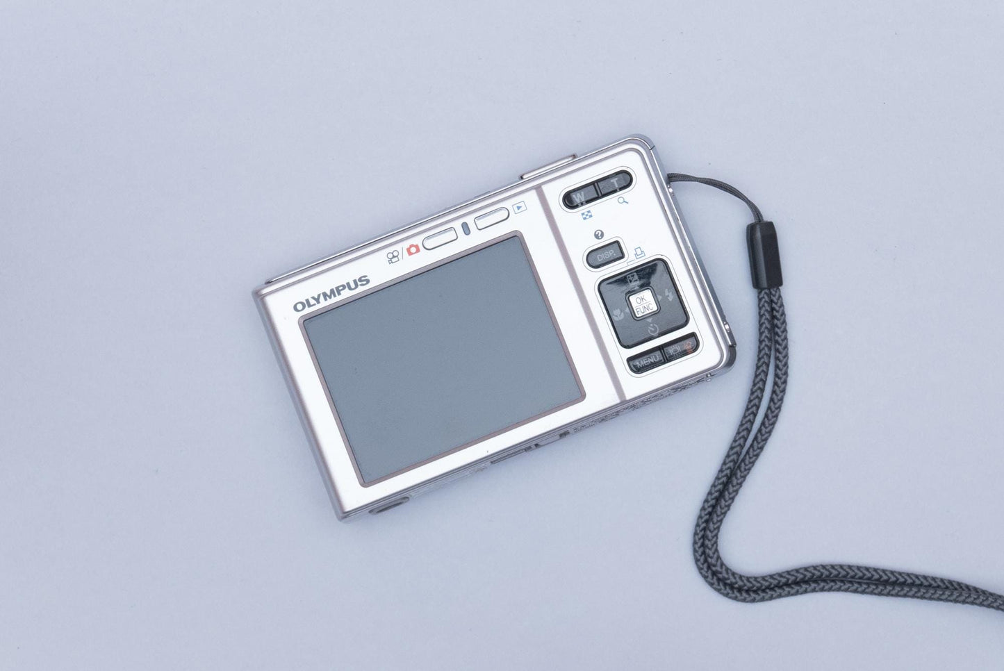 Olympus FE-20 Compact Y2K Digital Camera