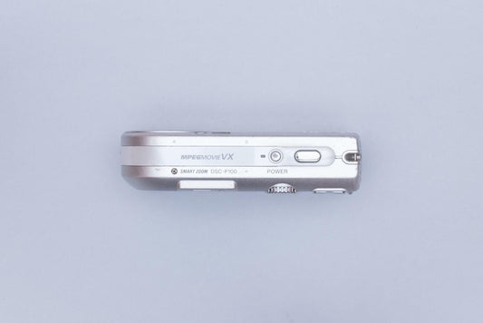 Sony Cyber-shot DSC-P100 Compact Y2K CCD Digital Camera 2000s Digicam Silver