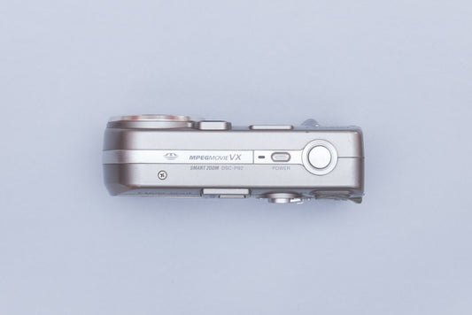 Sony Cyber-Shot DSC-P92 Compact Y2K Digital Camera