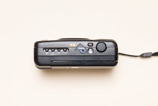 Ricoh FF-8WR Splash Proof Compact 35mm Point and Shoot Film Camera