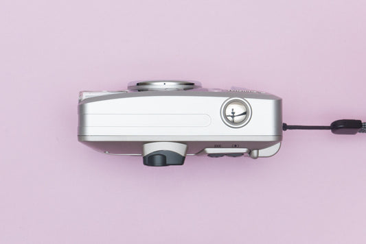 Fujifilm Zoom Date 125 S Compact 35mm Point and Shoot Film Camera