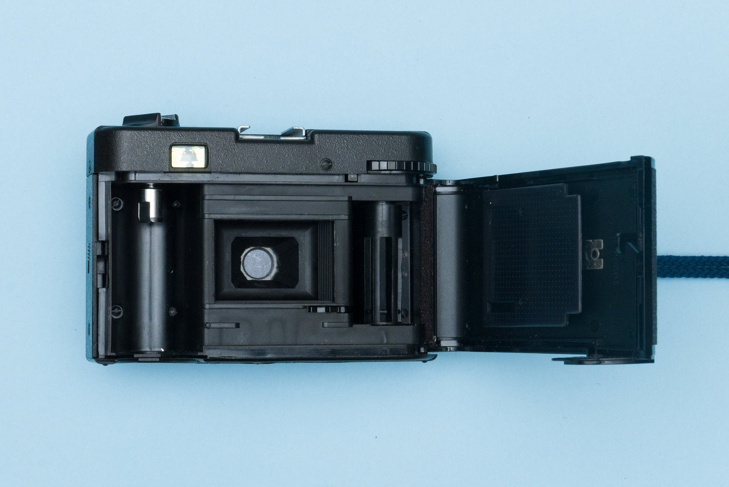 Эликон Elikon 535 BeLomo 35mm Point and Shoot Compact Film Camera