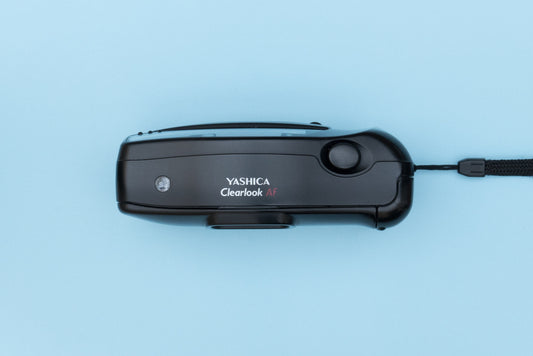 Yashica Clearlook AF Kyocera Black Compact 35mm Film Camera Point and Shoot
