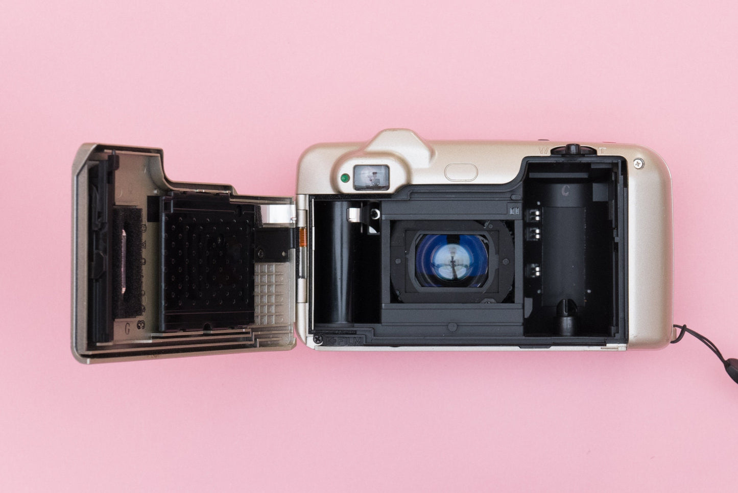 Yashica Kyocera Zoomate 105SE Point and Shoot 35mm Compact Film Camera