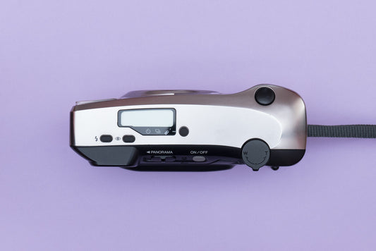 Minolta Freedom Super Action Compact 35mm Point and Shoot Film Camera