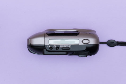 Minolta Riva Zoom 70w Compact 35mm Point and Shoot Film Camera