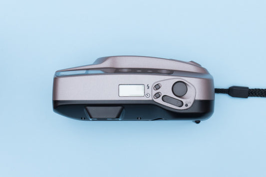 Minolta Riva Zoom 70 Compact 35mm Point and Shoot Film Camera Graphite