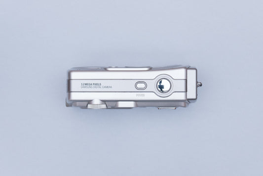 Samsung Digimax 370 Compact Y2K CCD Digital Camera
