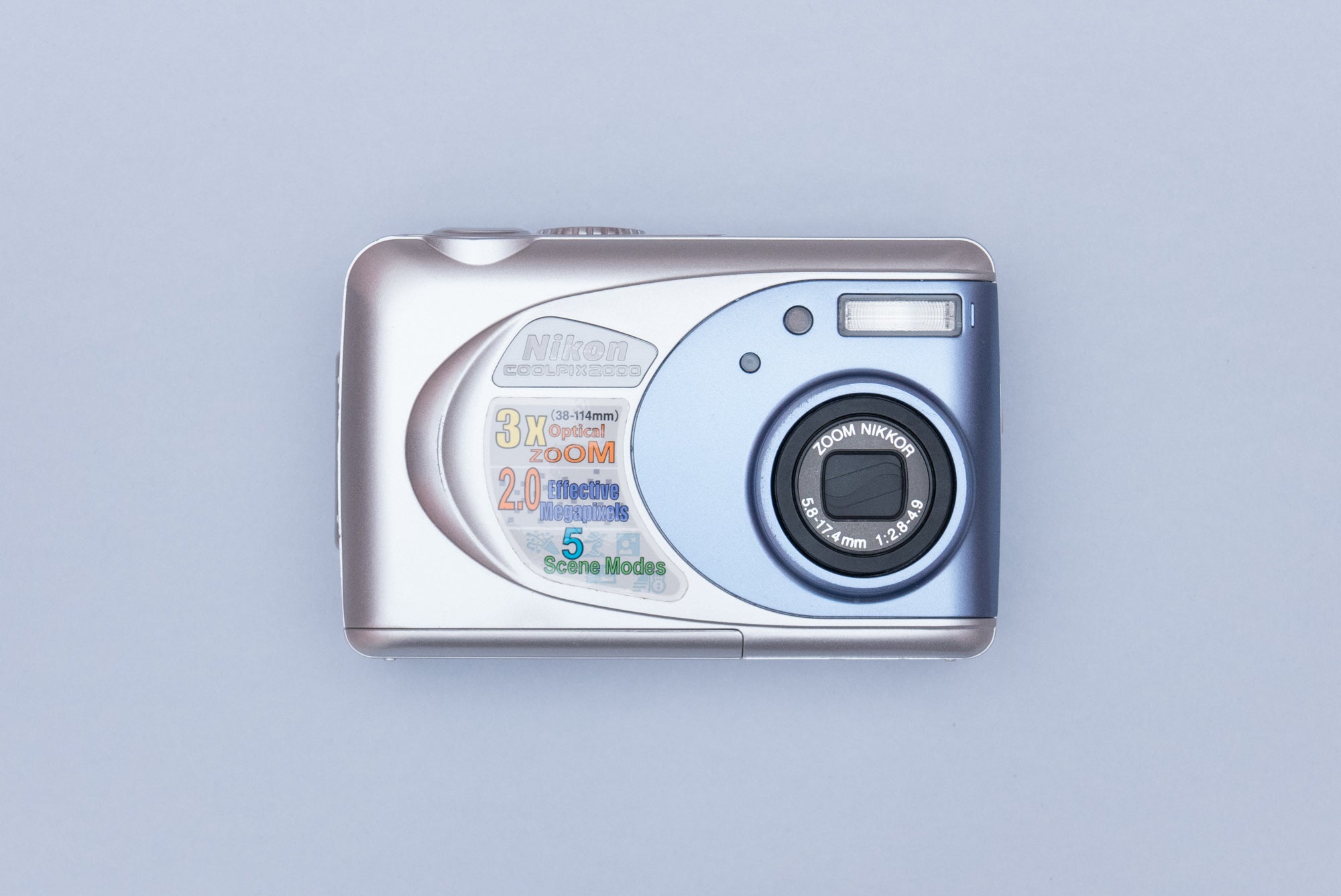 Nikon Coolpix 2000 Compact Y2K Digital Camera – OHSOCULT Film Compacts