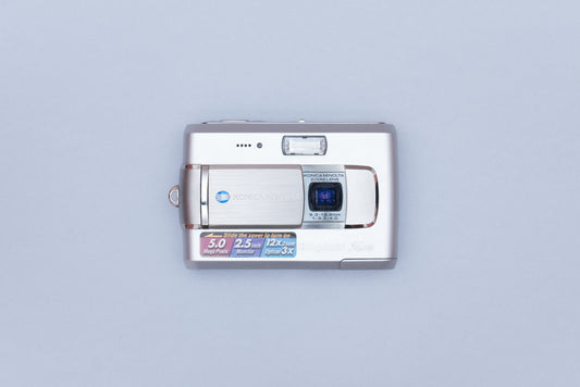 Konica Minolta DiMAGE X60 Compact Y2K Digital Camera