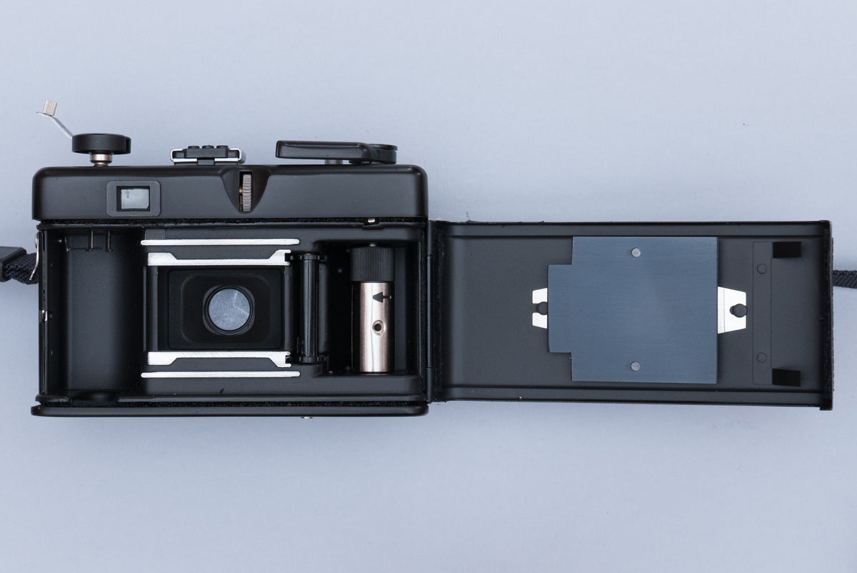 Macchina Fotografica Della Pellicola Di 35mm Immagine Stock - Immagine Macchina Fotografica Della Pellicola Di 35mm Immagine Stock - Immagine