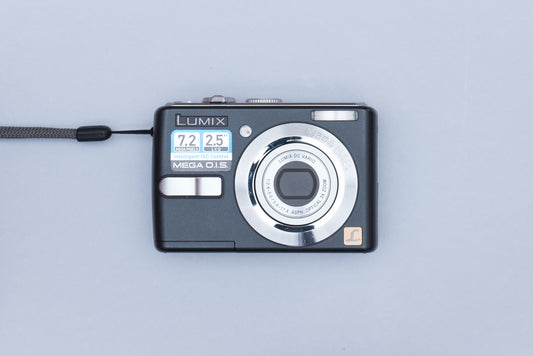 Panasonic Lumix DMC-LS75 Compact Y2K Digital Camera