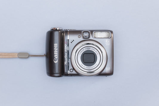 Canon PowerShot A590 IS Compact Y2K Digital Camera