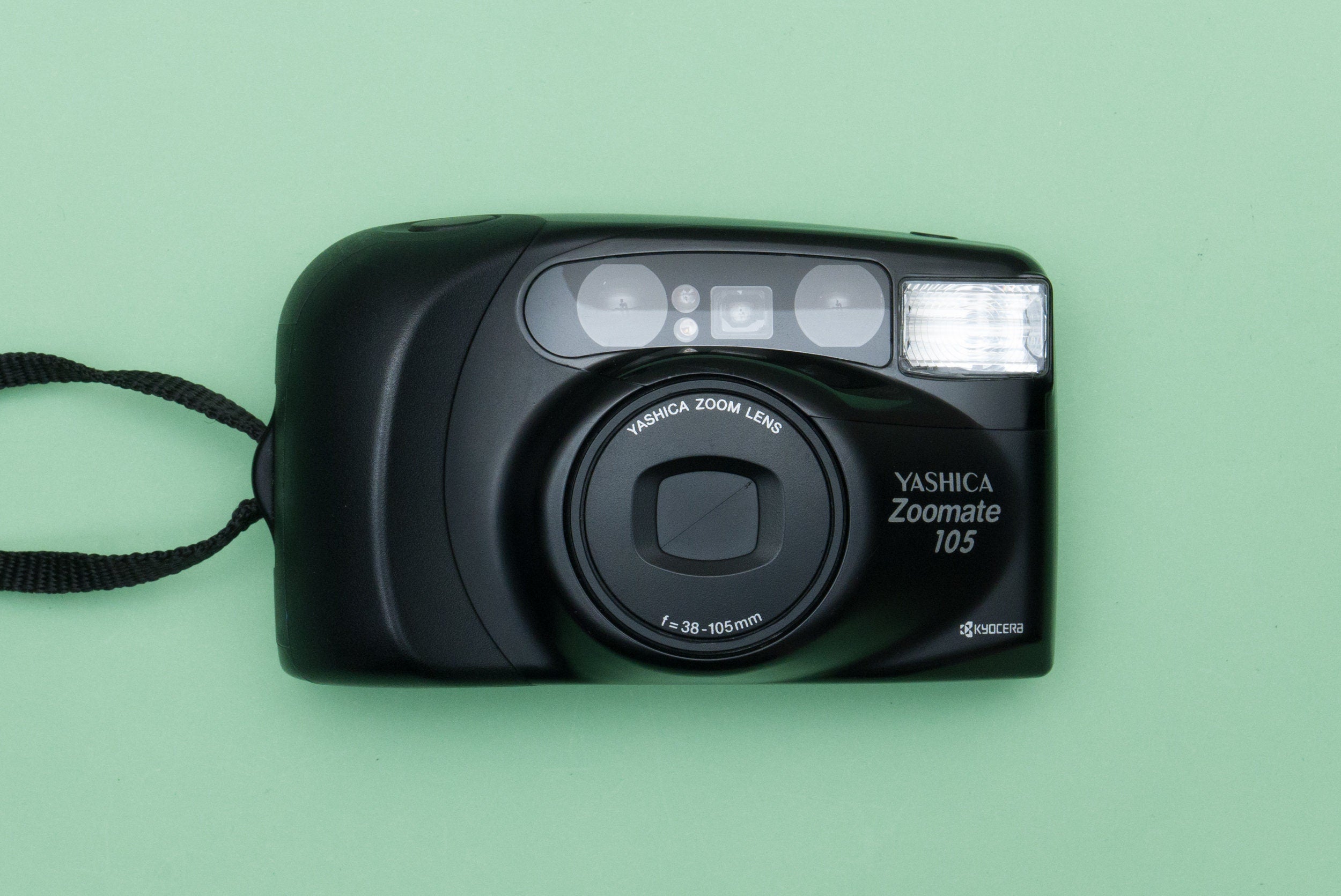 Yashica Kyocera Zoomate 105 Point and Shoot 35mm Compact Film