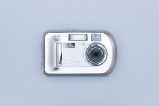 Kodak EasyShare CX7300 Compact Y2K CCD Digital Camera 2000s Digicam