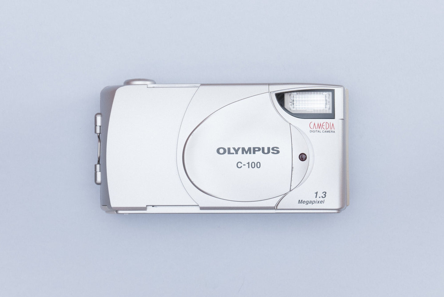 Olympus Camedia C-100 Compact Y2K Digital Camera