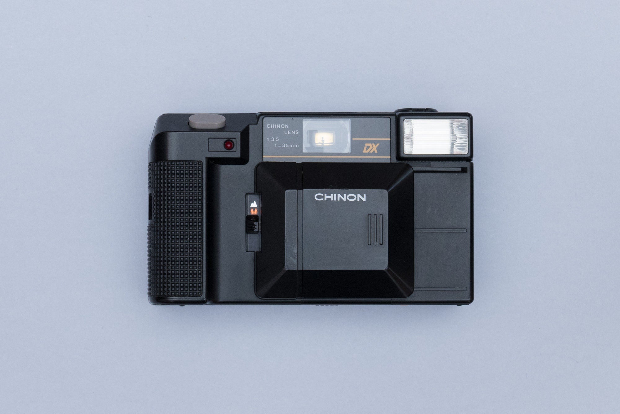 Chinon 35 FS-II Compact 35mm Film Camera Point and Shoot