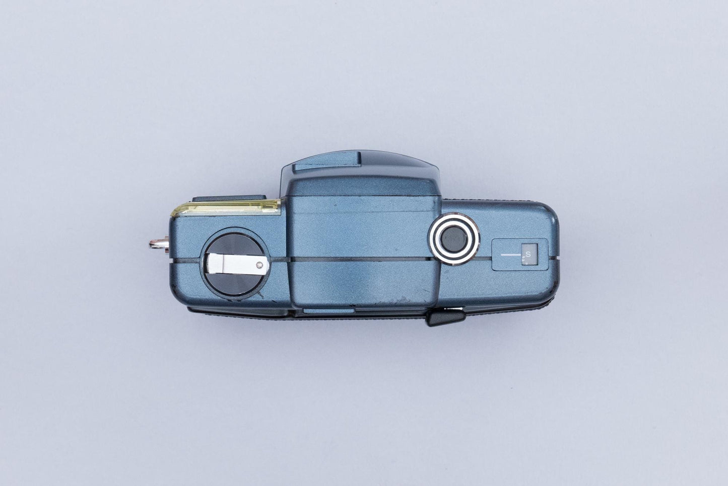 Revue 35 FC Compact 35mm Point and Shoot Film Camera Blue