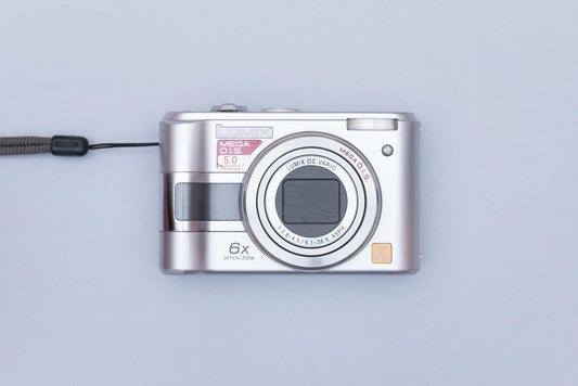 Panasonic Lumix DMC-LZ3 Compact Y2K Digital Camera