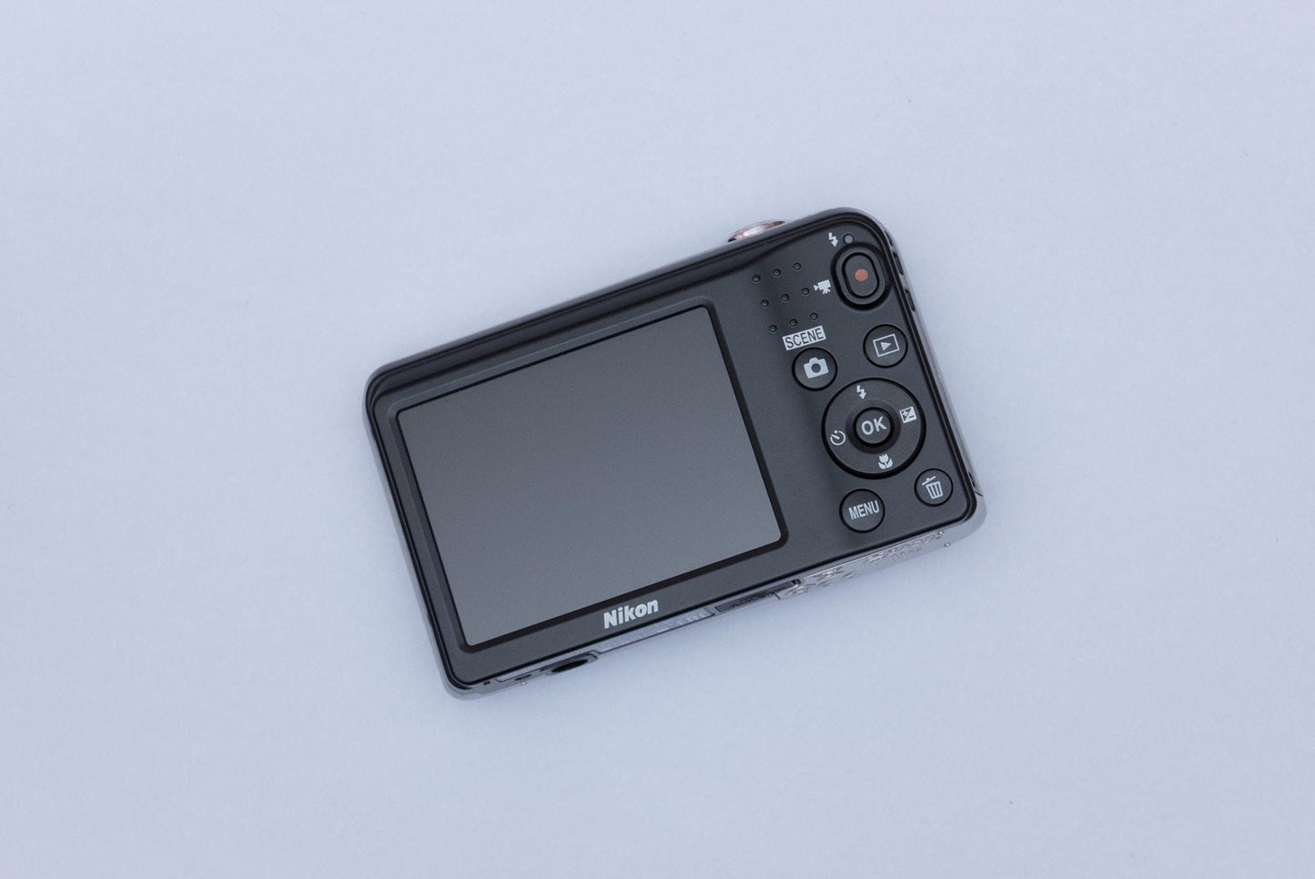 Nikon Coolpix A10 Compact Y2K Digital Camera