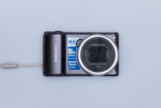 Samsung WB250F Compact Y2K Digital Camera