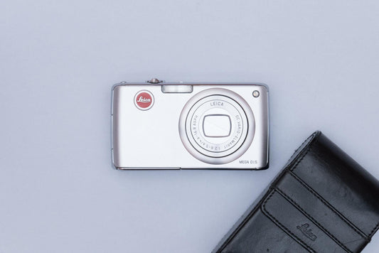 Leica C-LUX 1 Compact Y2K Digital Camera Silver