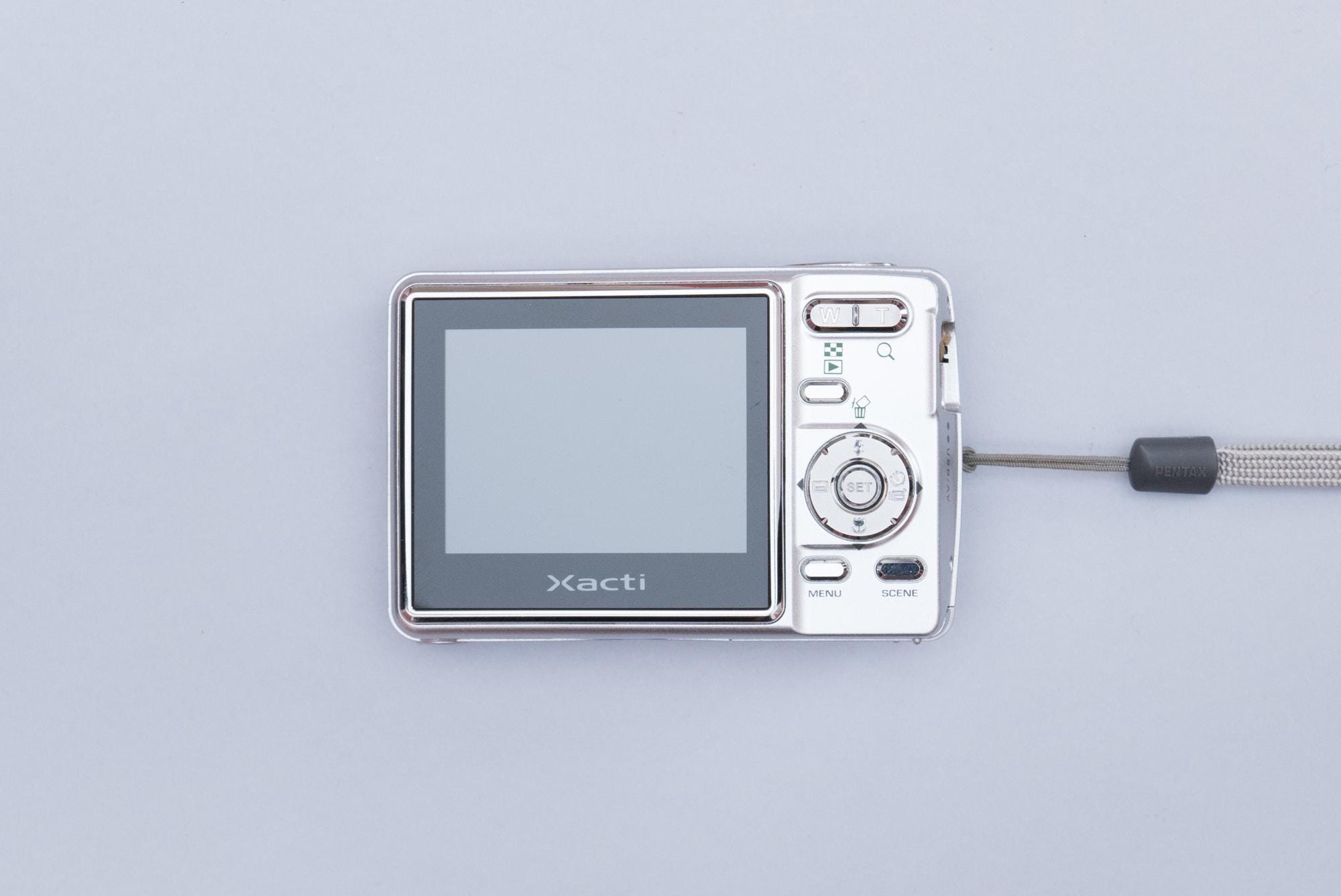 Sanyo Xacti VPC-S70 Compact Y2K Digital Camera – OHSOCULT Film
