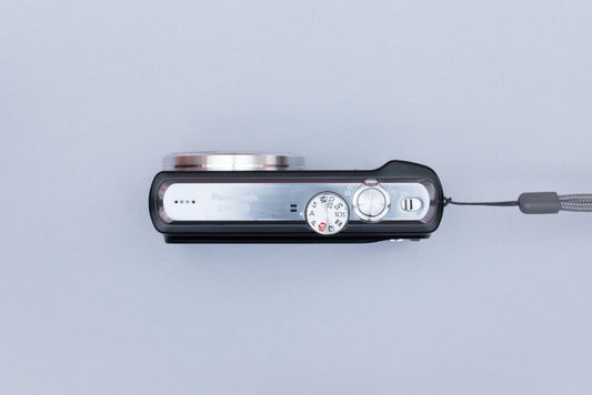 Panasonic Lumix DMC-TZ8 Compact Y2K Digital Camera