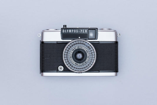 Olympus PEN EE-3 Half-Frame 35mm Compact Film Camera