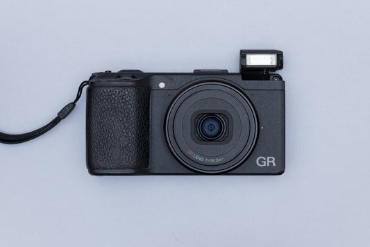 Ricoh GR Original (I) APS-C 16 Megapixels Compact Digital Camera with built-in flash