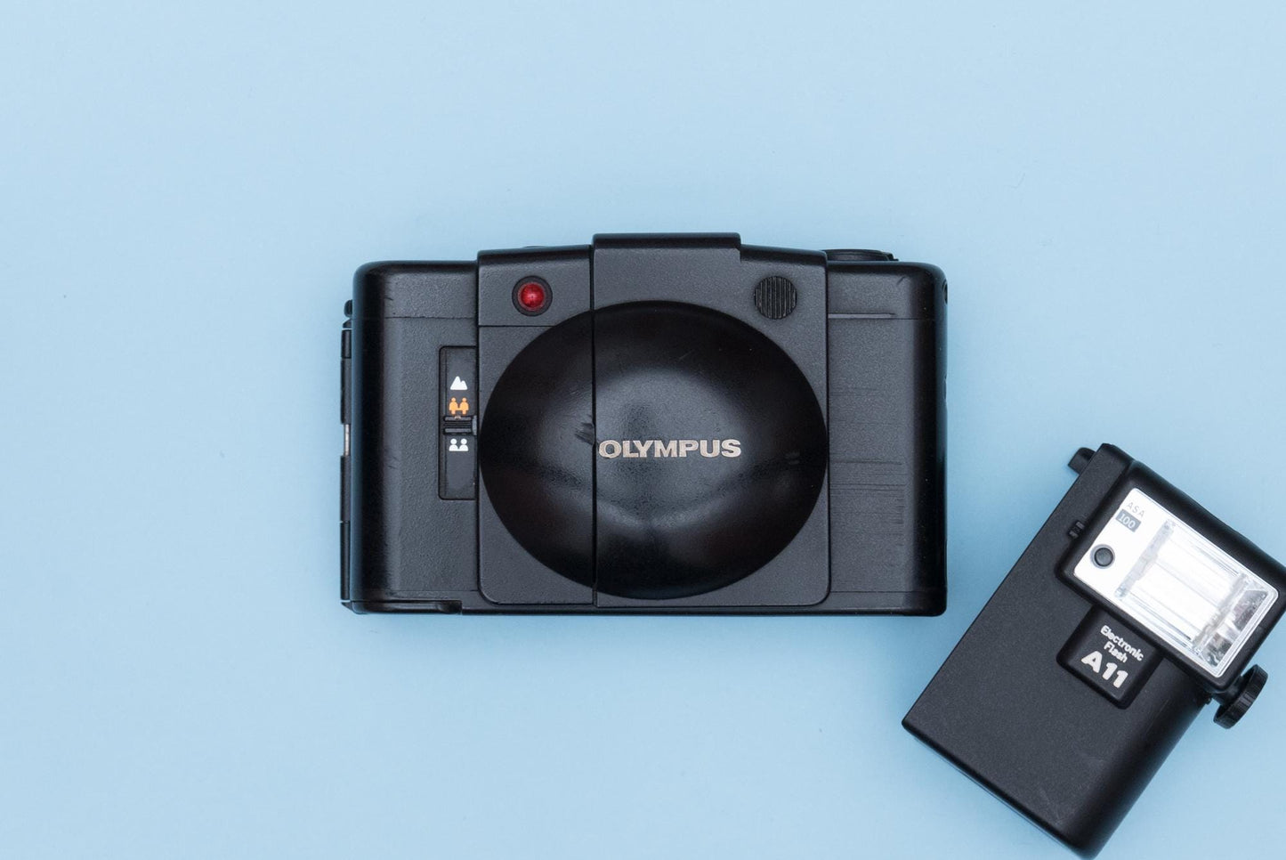 Olympus XA 2 Compact Film Camera with Zuiko 3.5/35mm lens and A11 Flash